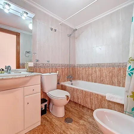 Miradores Del Puerto - 5207 *